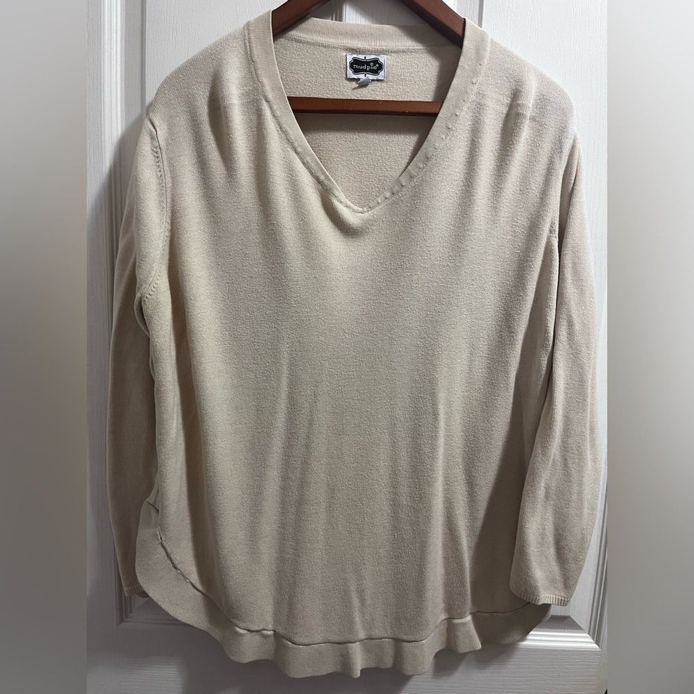 Mudpie women’s long sleeve sweater